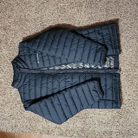 Columbia Other - Columbia Puffer Jacket
